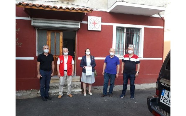 Remise de masques à la municipalité et à la Croix-Rouge de Kruja